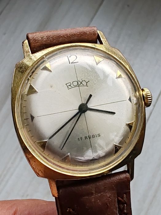 Ceas Roxy Int Manuala 32 mm - Funcționează impecabil!