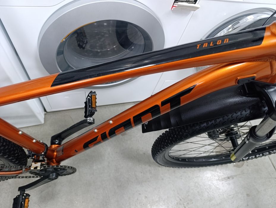 Планински велосипед GIANT TALON