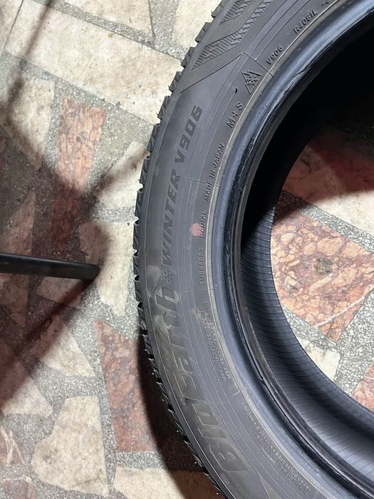 4 anvelope iarna Yokohama BluEarth V906 215/55 R17