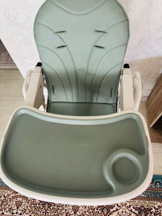 Продам стульчик для кормления