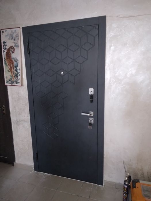 Установка дверей конаев