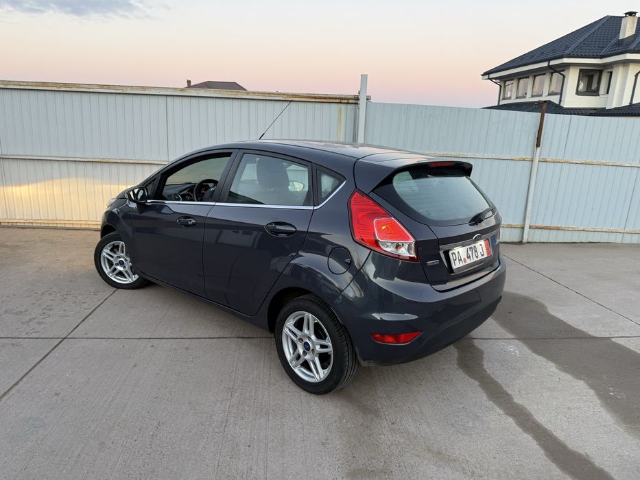 FORD FIESTA 1.0i* 101 cp* 2014* Model TITANIUM!!!