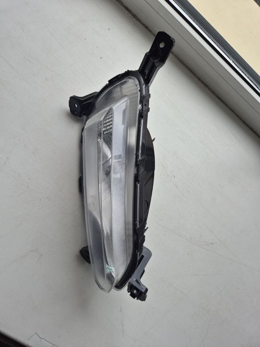 Противотуманная фара левая Hyundai Accent