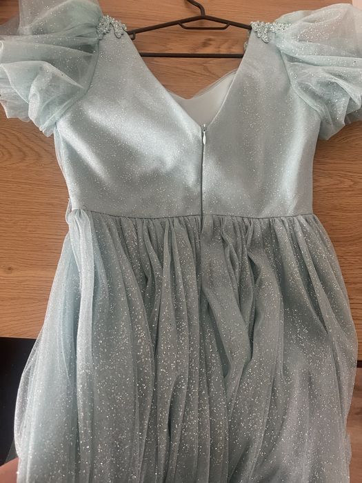 Rochie spectaculoasa de seara marimea 40