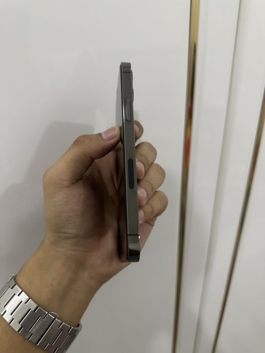 iPhone 12 pro 128GB ideal