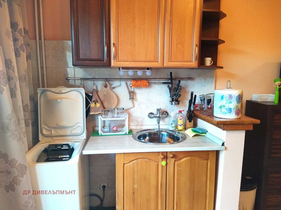 Дава се под наем Двустаен апартамент в София, Бъкстон - 48 кв.м за 472.77 € - Снимка #3