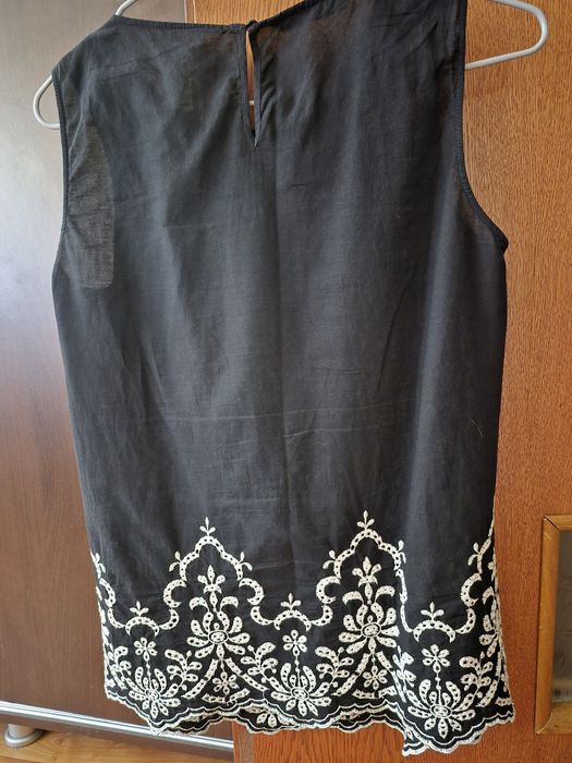 Bluza neagra DIKA