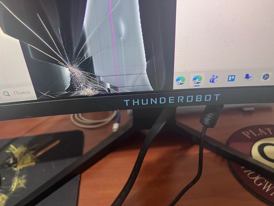 Монитор Thunderobot на запчасти или ремонт
