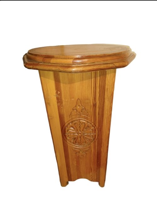 Натуральное дерево тумба