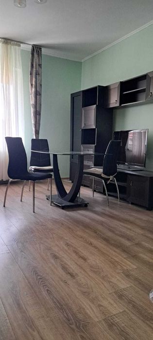 Apartament central în Brașov: 2 camere, decomandat