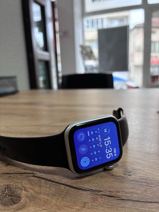 Смарт Часовник Apple Watch SE 2-ро покиление, GPS, 32GB