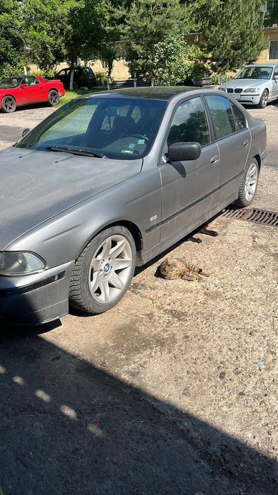 Продавам BMW  Е 39 525D НА ЧАСТИ
