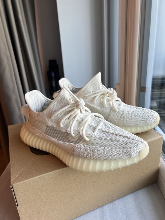 Yeezy 350 Bone marimea 40
