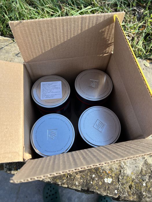 Кутии Или - празни за декорация или съхранение