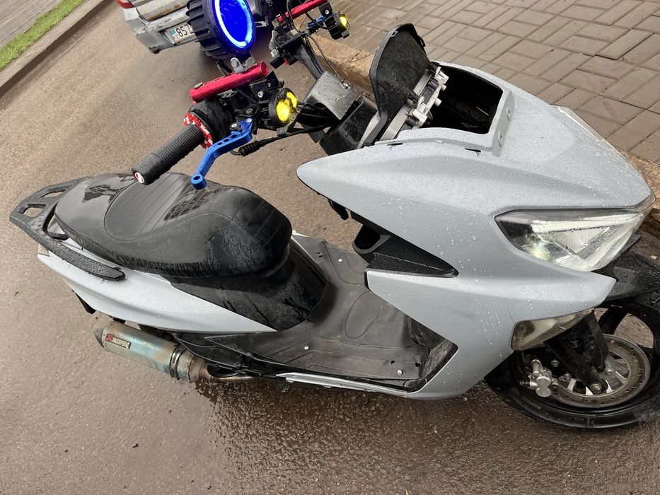 Скутер макси лия 175 куб