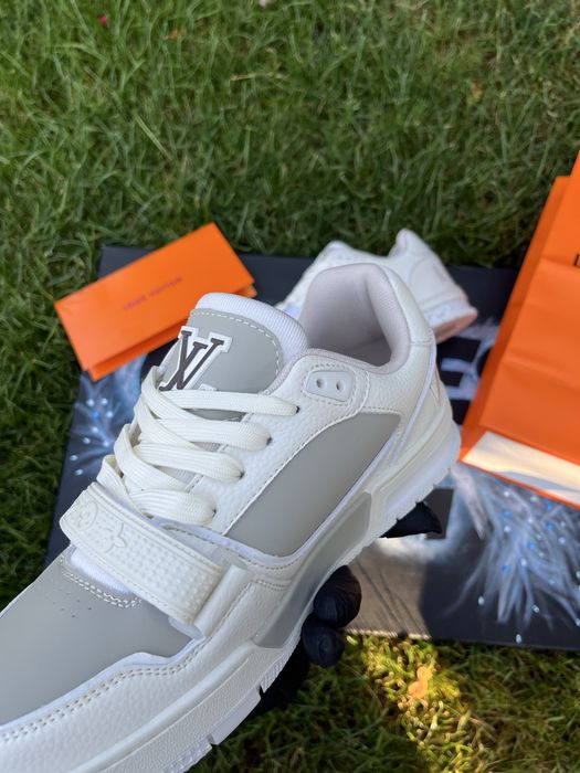 Louis Vuitton Trainer crem