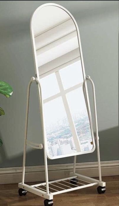 Продам напольное зеркало