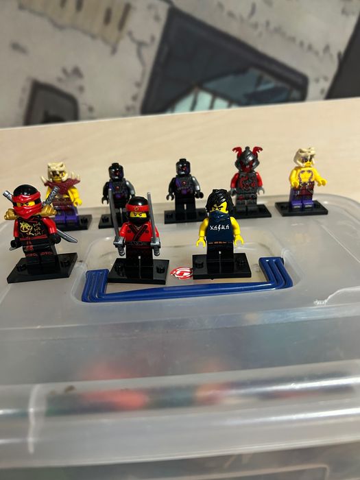 Лего Минифигурки