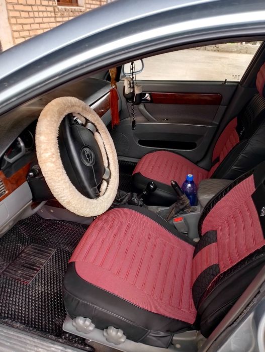 Lacetti 1.8  сотилади
