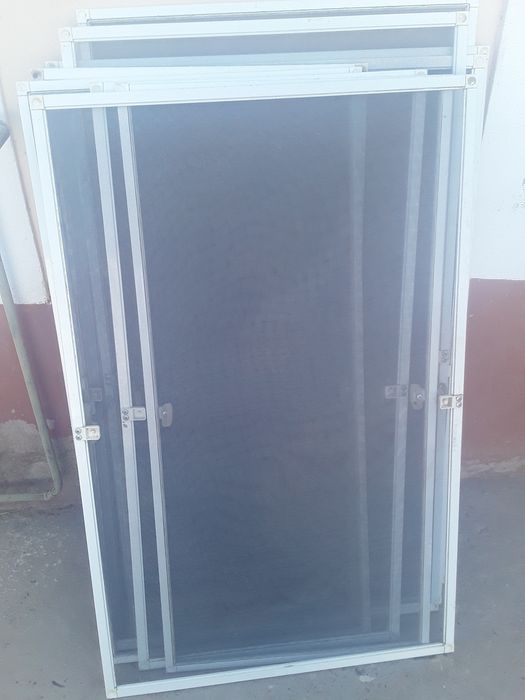 Maskidni setka derazaga xashoratlarni kiritmaydigan setka