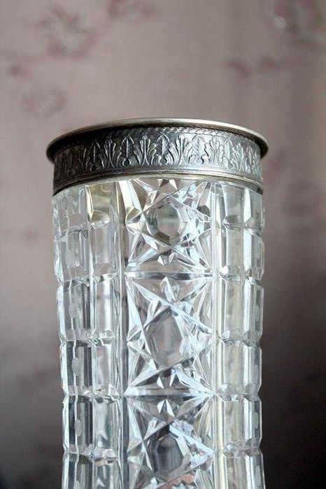 Вазы для цветов хрустальные с серебряным ободком (875 проба)