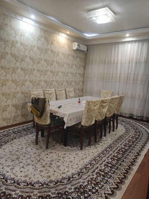 Продаётся квартира Юнусабад 4 квартал 3 комнатная