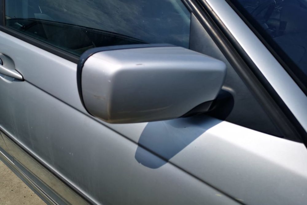 Oglinda dreapta BMW Seria 3 E46 an fabr.2004