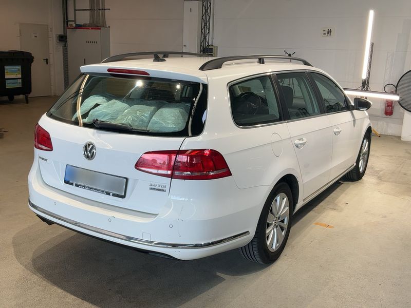 Volkswagen Passat 2.0 TDI Comfortline BlueMotion Tech 2011
