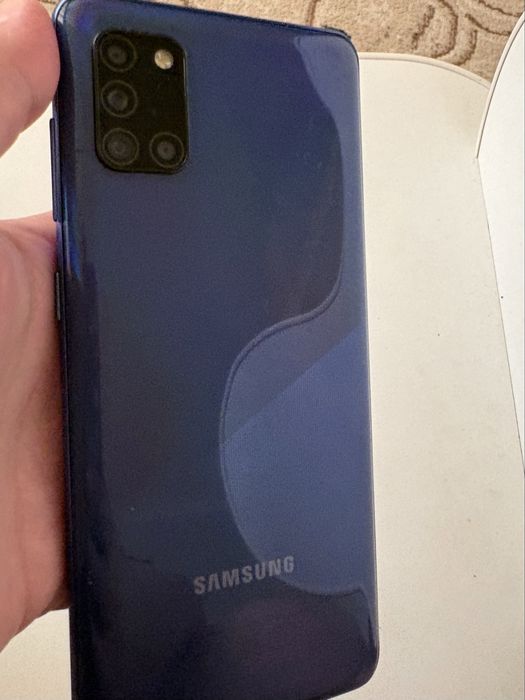 Продам Samsung Galaxy A31