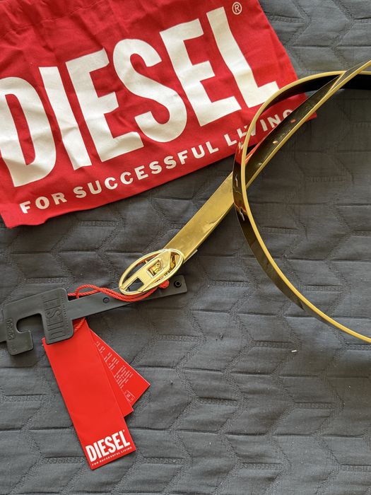 Diesel колан - златен