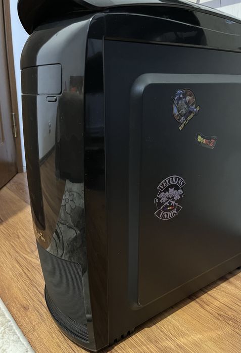 Pc i5-9400f/16GB RAM/GTX1650/ SSD 256 + 500GB - 1100 lei