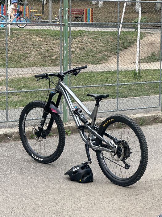 Vand commencal clash full fox aluminiu