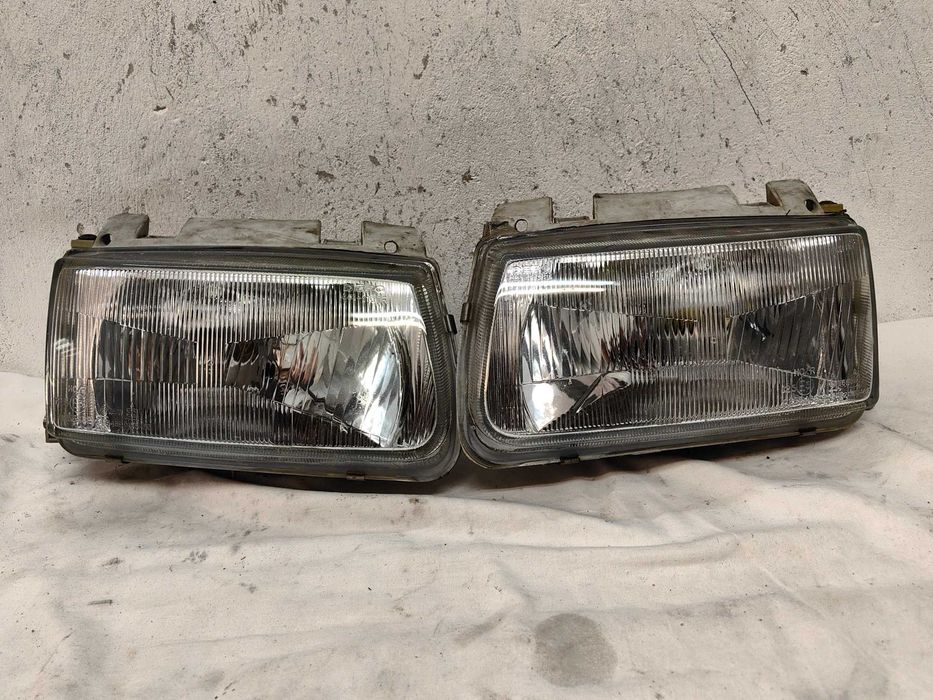 Оригинални фарове  Vw Polo