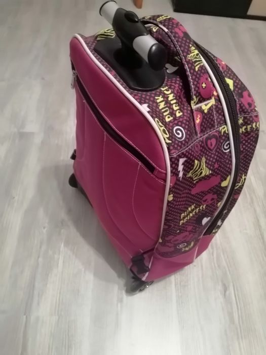 Troleer super bun din Germania!