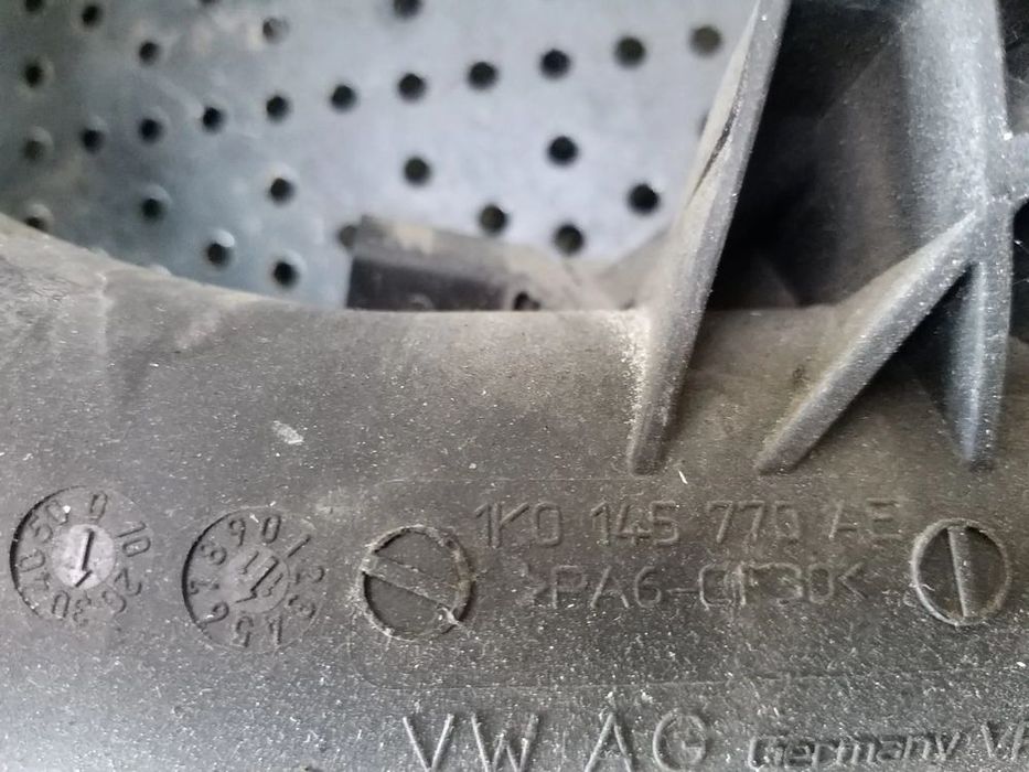 Tubulatura intercooler cu senzor 2.0 tdi audi q3 8u 1k0145770ae