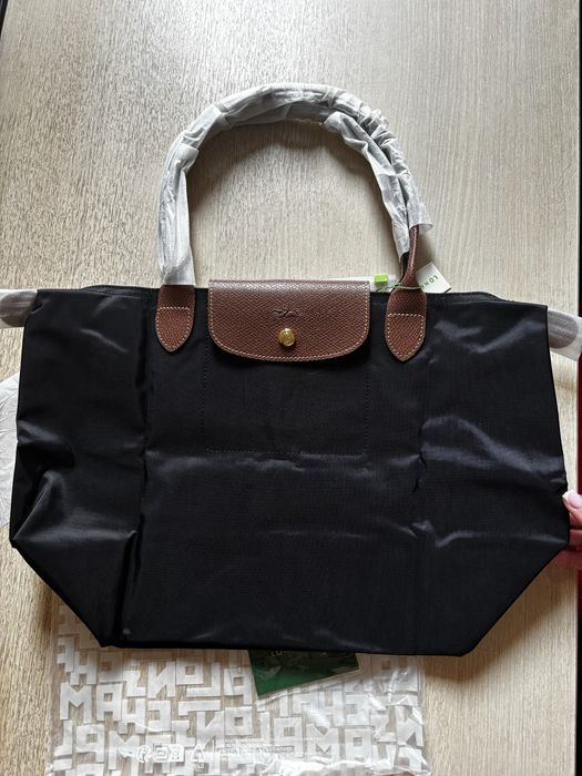 Geanta Longchamp noua