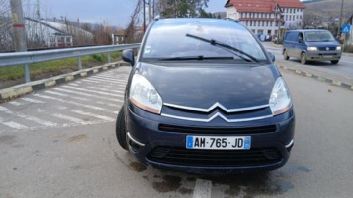 Vând citroen grand picaso 7 locuri fac si schib