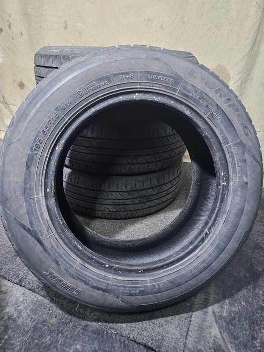 Продам шины 195/65R15