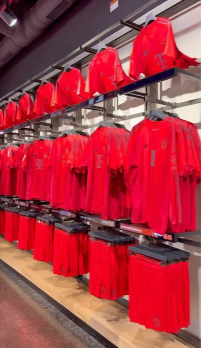 Futbol forma orginal Adidas Babariya