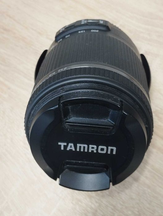Obiectiv Tamron 18-200 f:3.5-6.3 VC  Di II cu stabilizare versiunea II