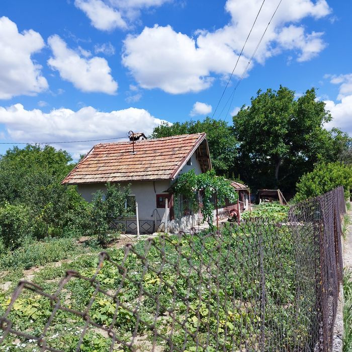 Продава се Къща в Велико Търново, Зона Б - 80 кв.м за 510 €/кв.м - Снимка #2