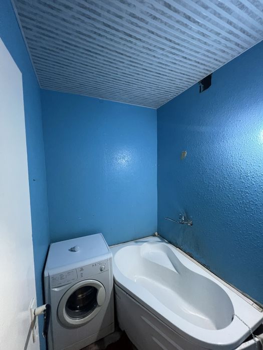 Uy sotiladi srochnii