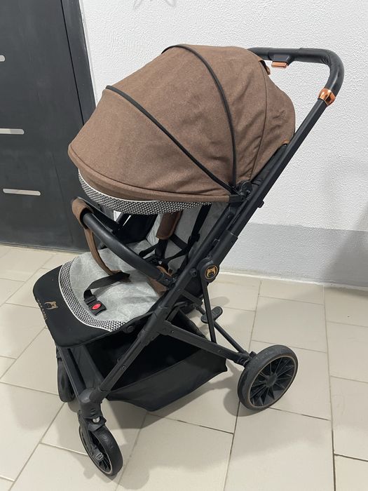 Продам коляску в хорошем состоянии