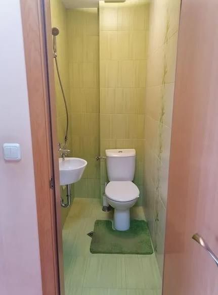 Тристаен апартамент под наем в ж.к. Бояна, 2123245