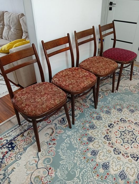 Продам стулья, производство Чехословакия