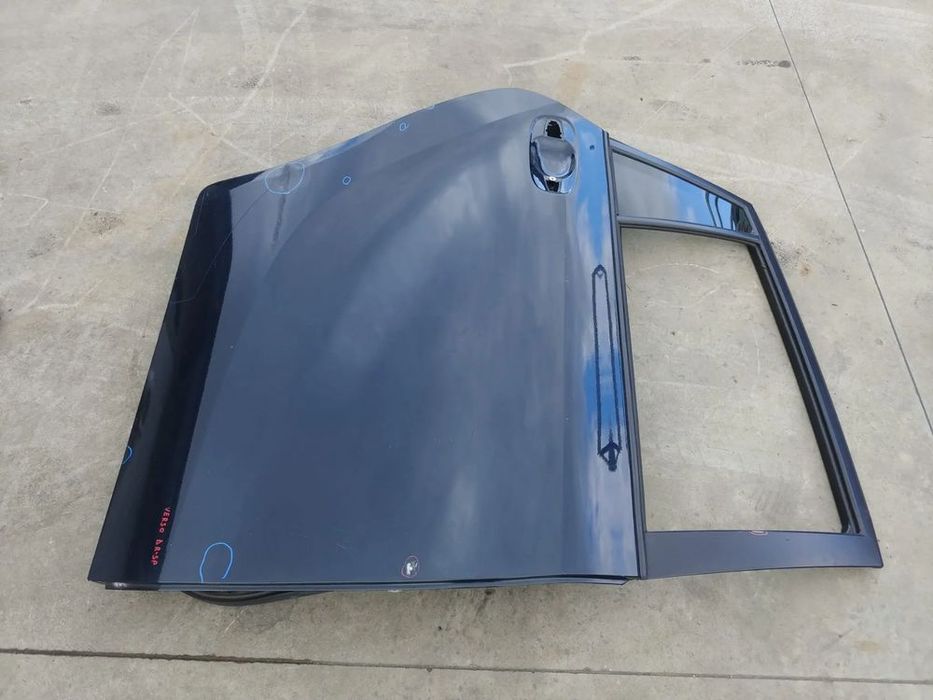 usa portiera dreapta spate toyota verso r2 2015