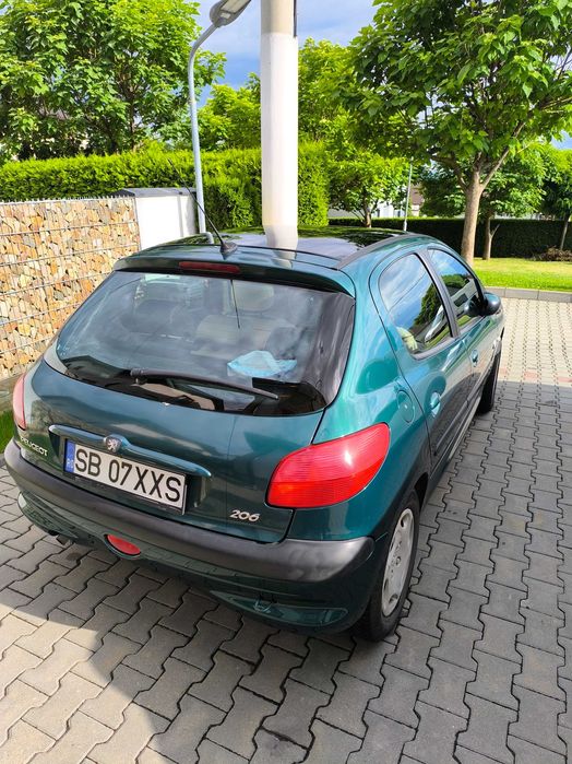 Vând Peugeot 206