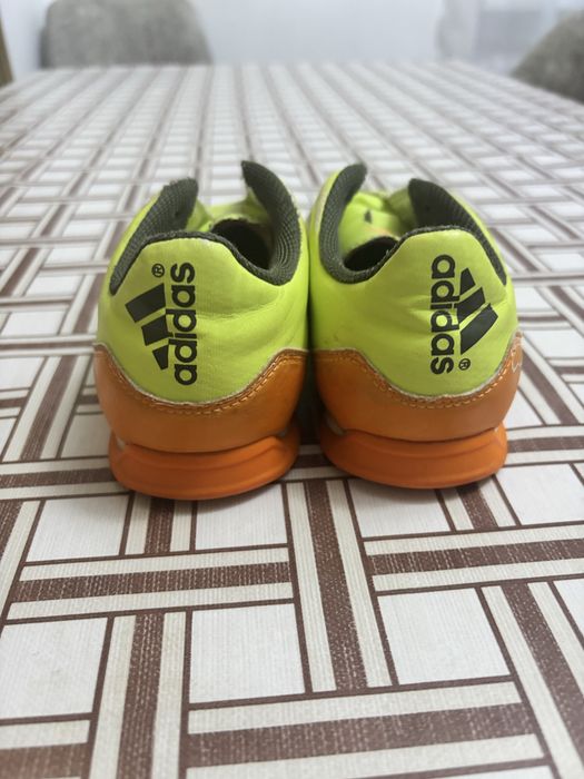 Ghete adidas sala