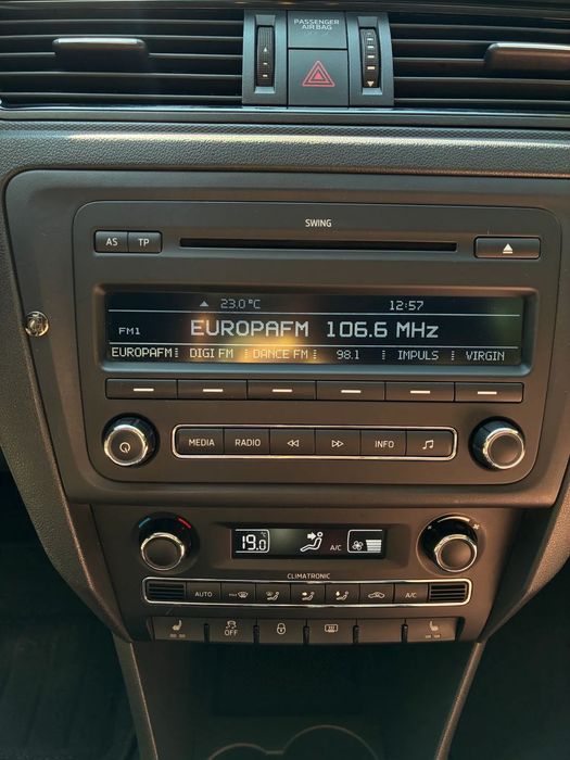 Skoda RAPID Climatronic | Scaune incalzite | Senzori parcare | Pilot automat