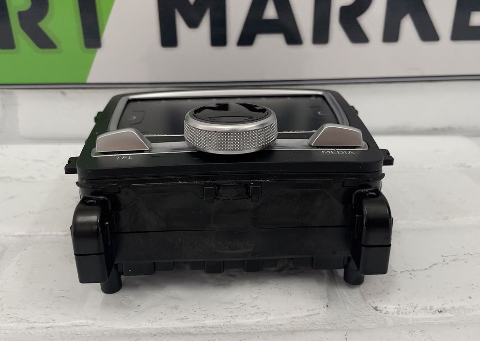 Централна конзола / Тъч пад AUDI Q5 SQ5 80A919615